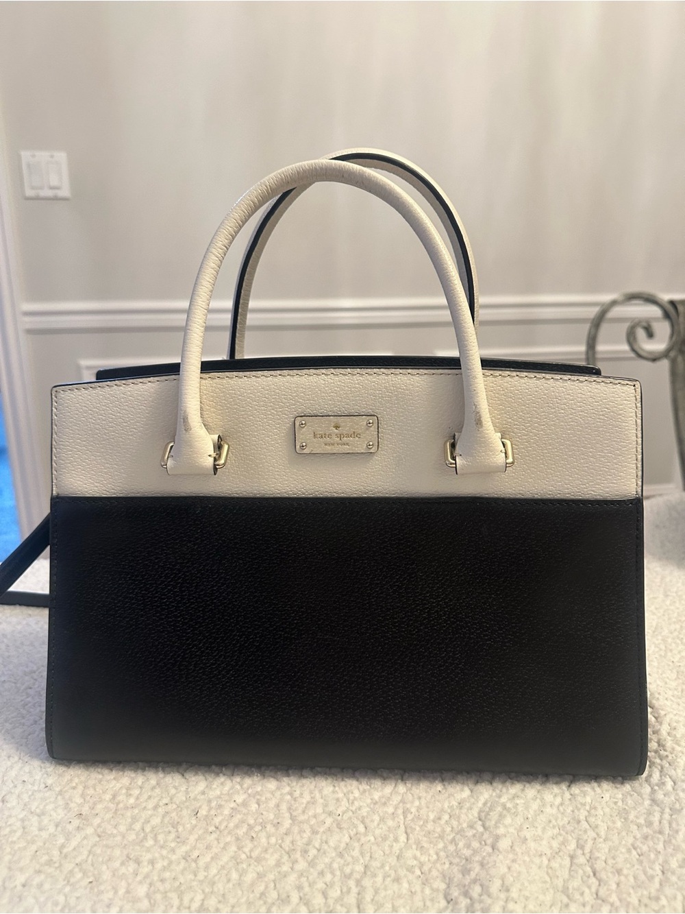 kate spade Black & White Two-Tone Satchel 8/10 new